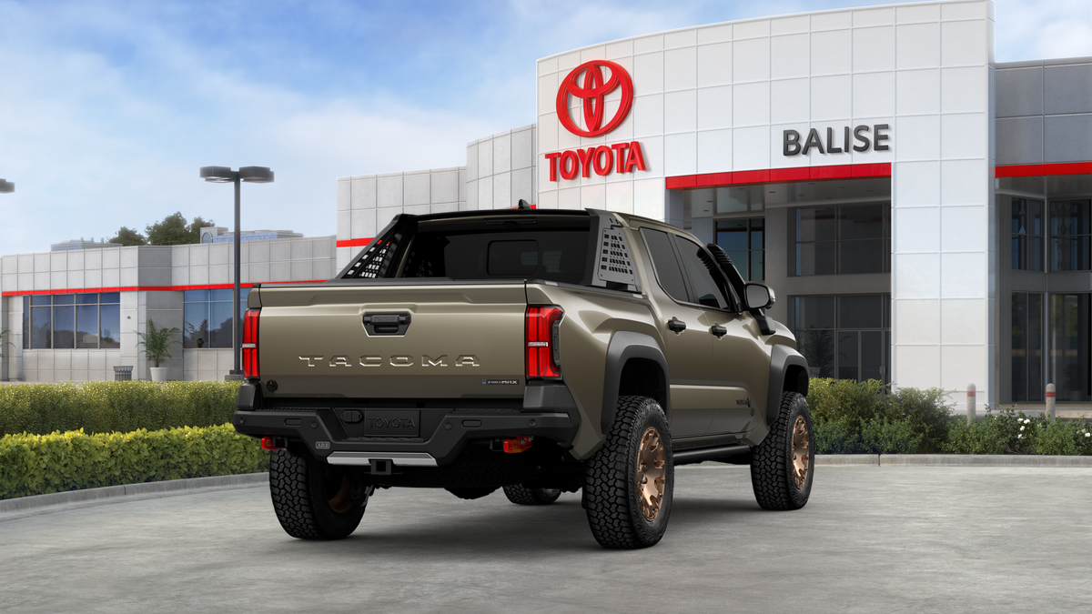 2026 Toyota Tacoma i-FORCE MAX Trailhunter