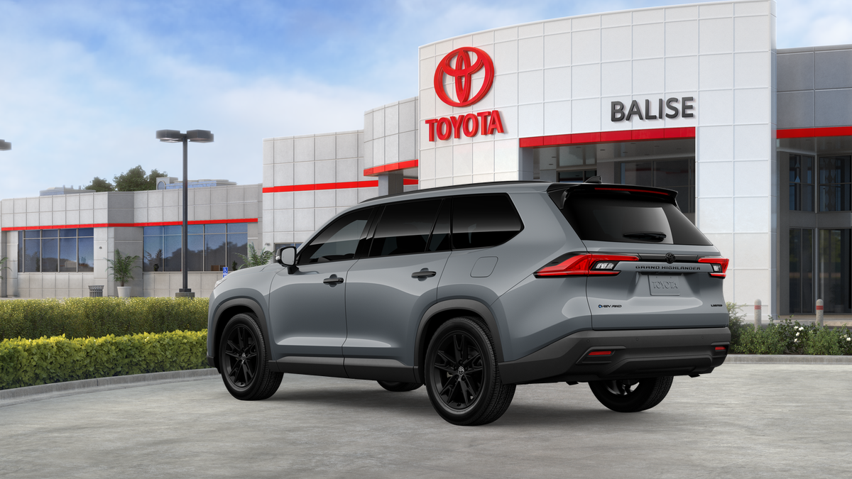 2026 Toyota Grand Highlander Hybrid Hybrid Nightshade