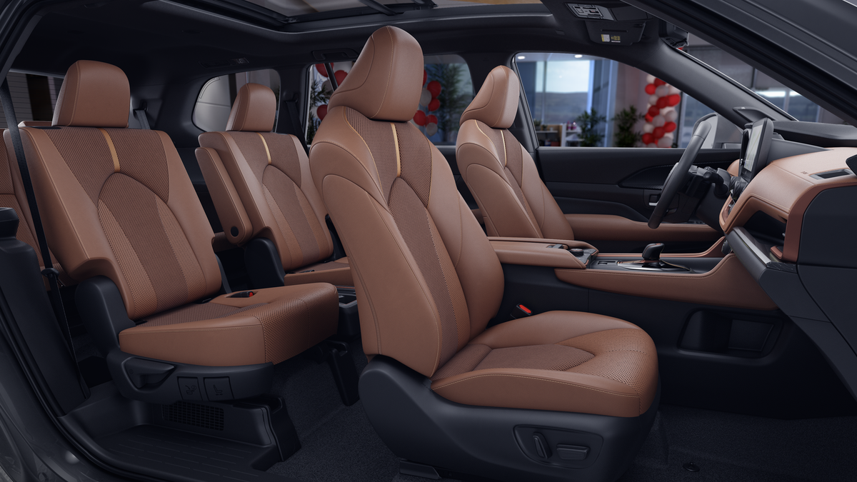 2026 Toyota Grand Highlander Hybrid Hybrid MAX Platinum
