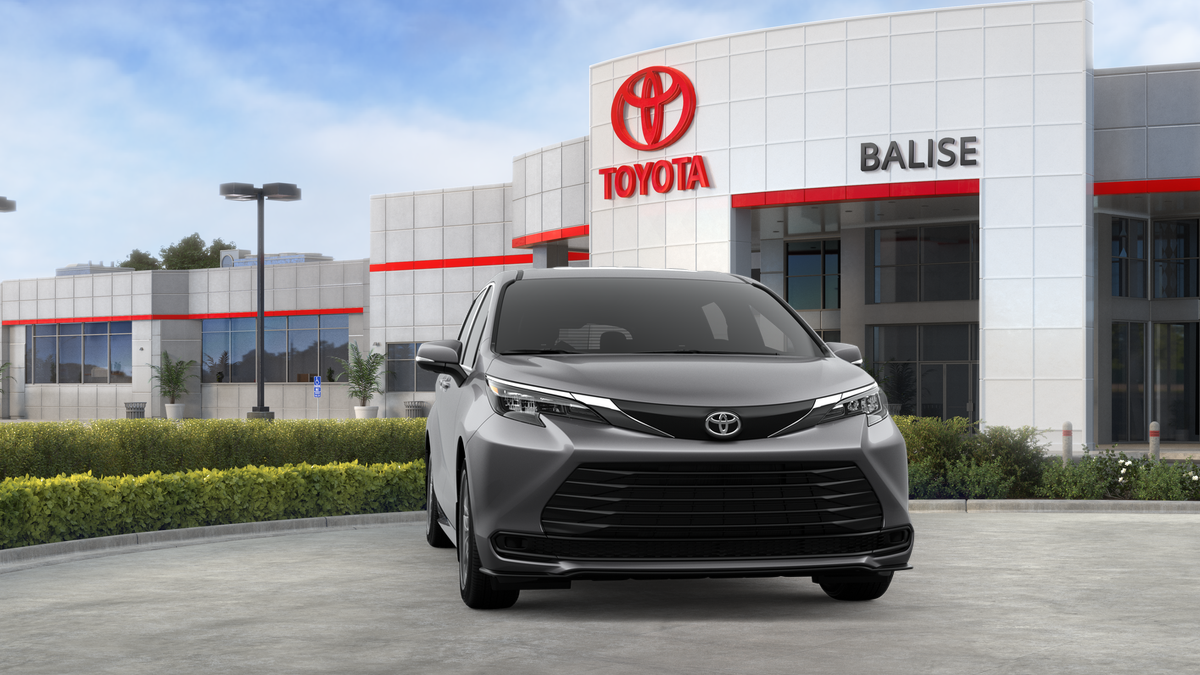 2026 Toyota Sienna LE