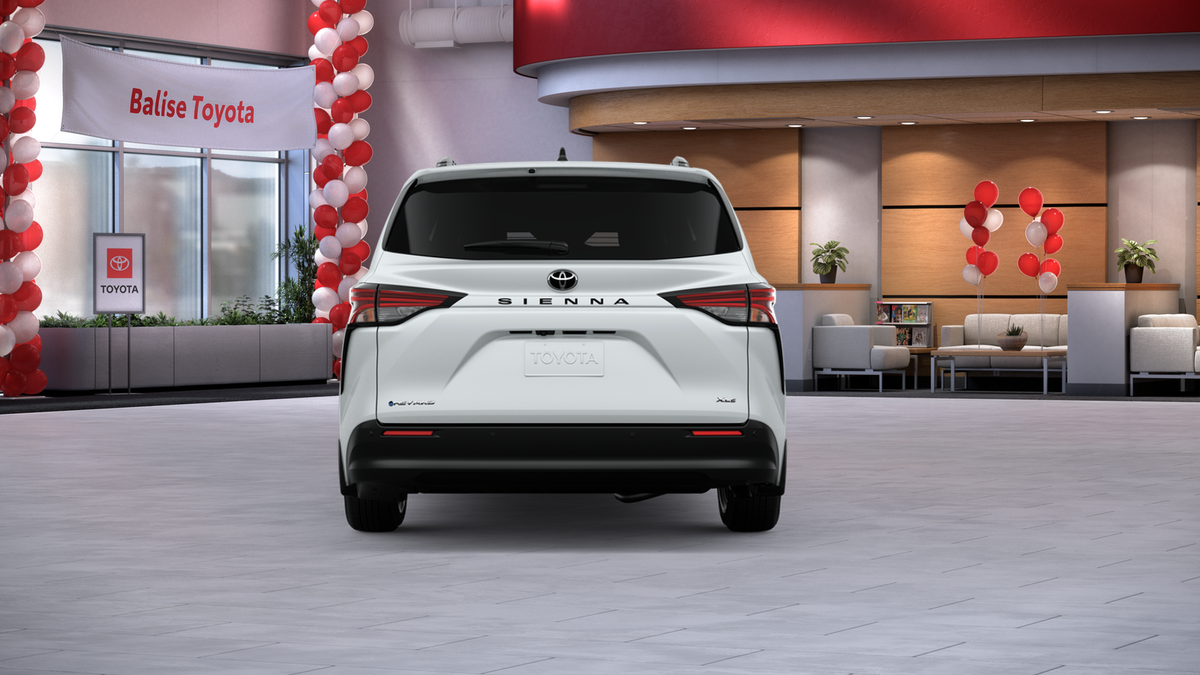 2026 Toyota Sienna XLE