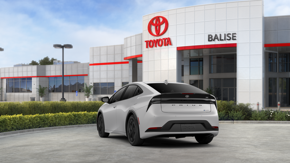 2026 Toyota Prius Plug-in Hybrid SE