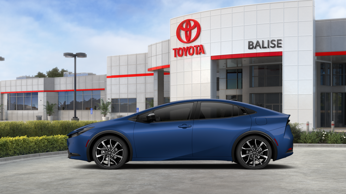 2027 Toyota Prius Plug-in Hybrid XSE Premium