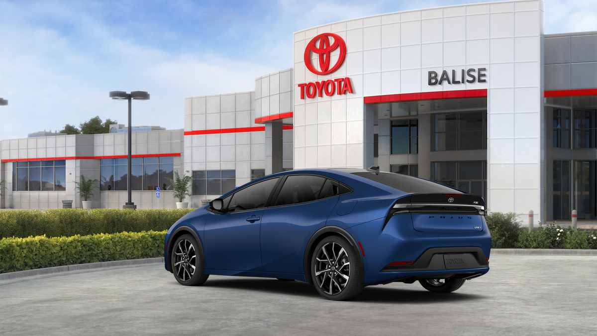 2027 Toyota Prius Plug-in Hybrid XSE Premium
