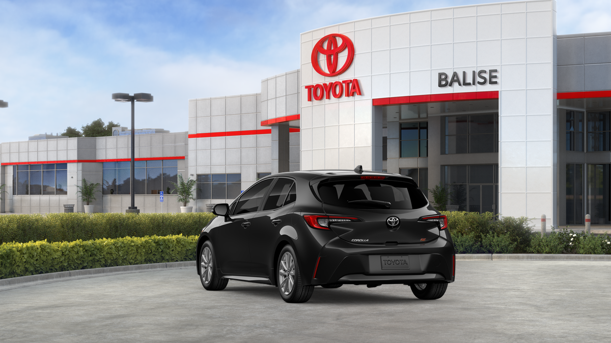 2027 Toyota Corolla Hatchback SE