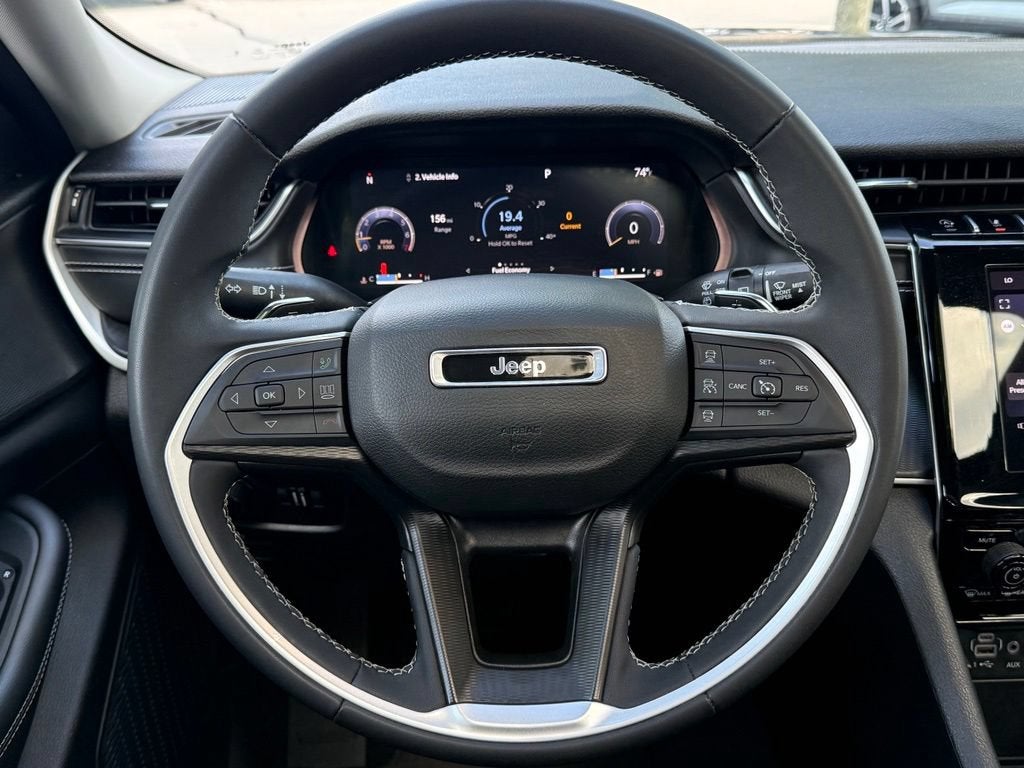 2023 Jeep Grand Cherokee Laredo X