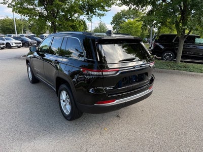 2023 Jeep Grand Cherokee Laredo X