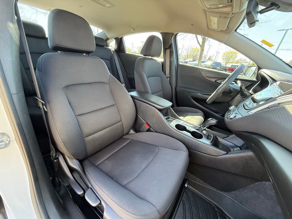 2020 Chevrolet Malibu LS