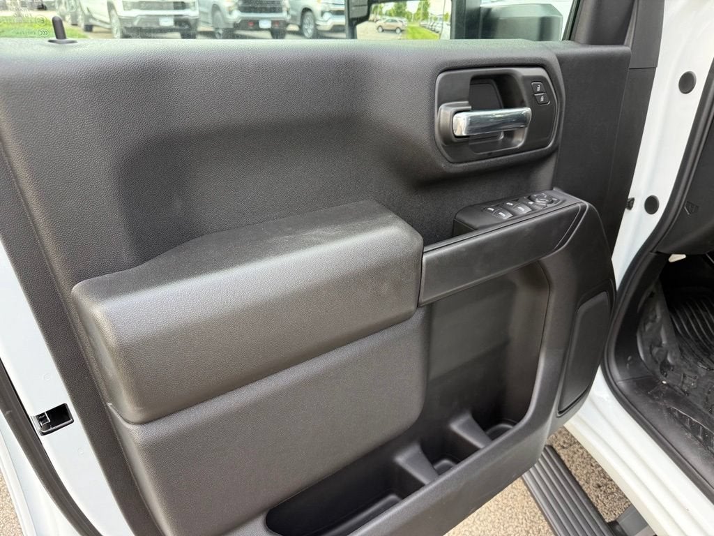 2026 Chevrolet Silverado 3500 HD WT DRW