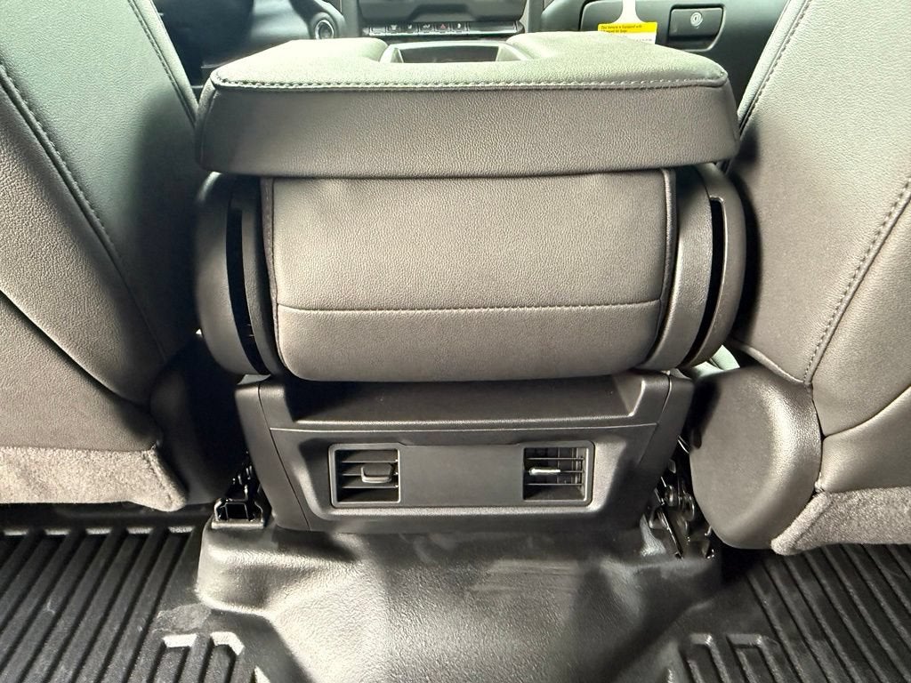 2026 Chevrolet Silverado 3500 HD WT DRW