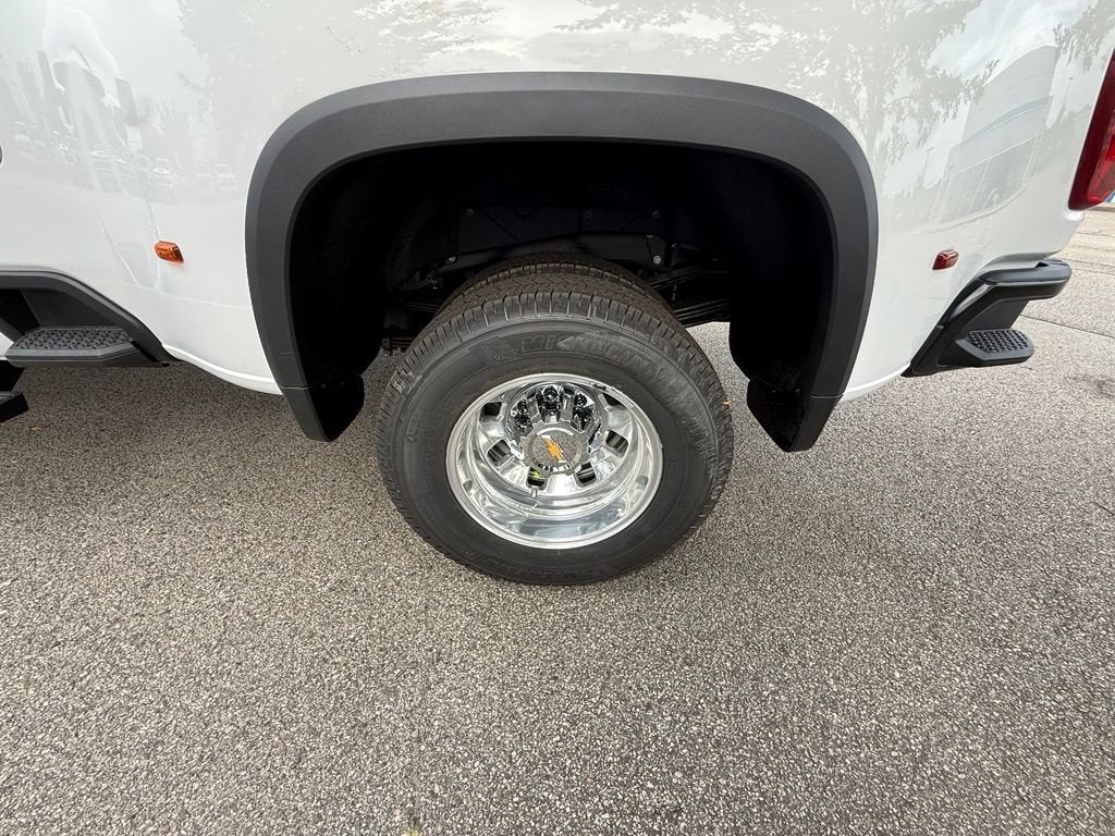 2026 Chevrolet Silverado 3500 HD WT DRW