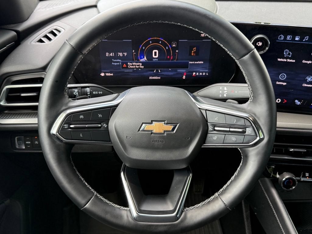 2024 Chevrolet Traverse LS