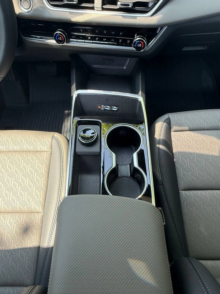 2027 Chevrolet Equinox AWD LT