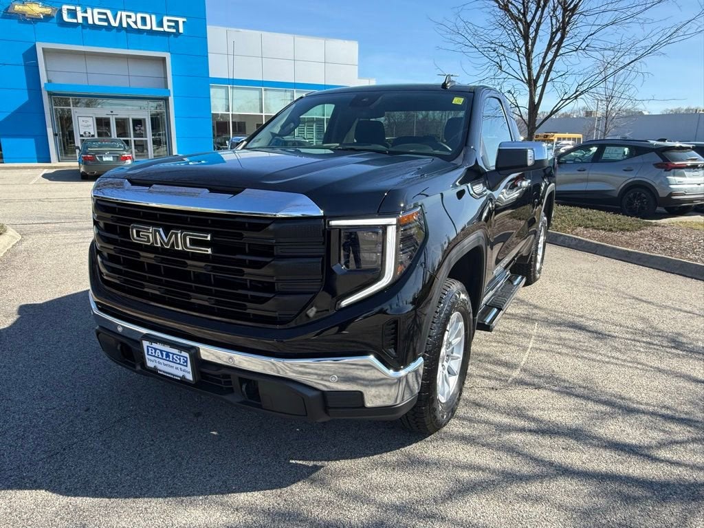 2025 GMC Sierra 1500 Pro