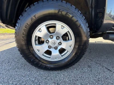 2013 Toyota Tacoma 4WD Double Cab Short Bed V6 Manual (Natl)