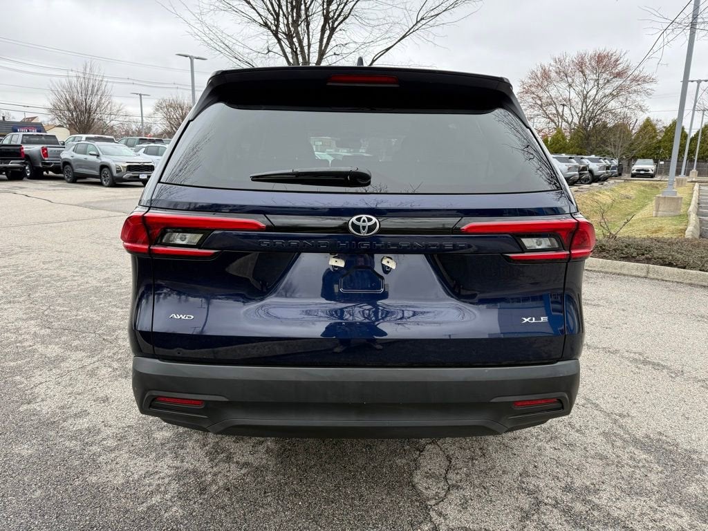 2024 Toyota Grand Highlander XLE