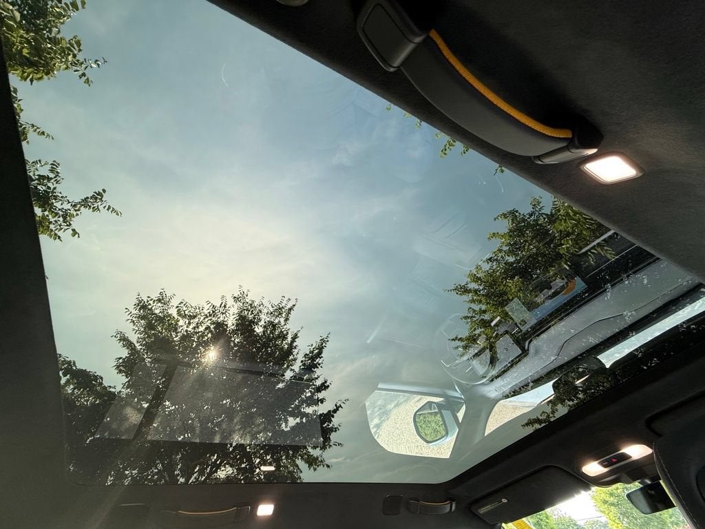 2023 RIVIAN R1S Adventure