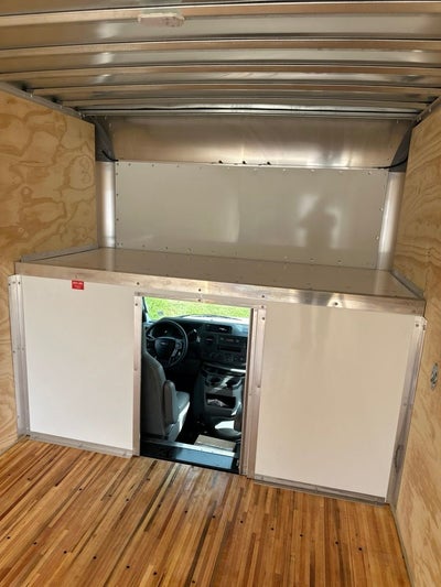 2027 Ford E-450SD Base DRW