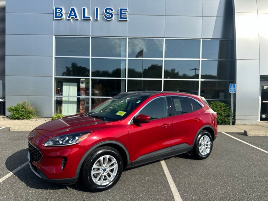 2020 Ford Escape SE