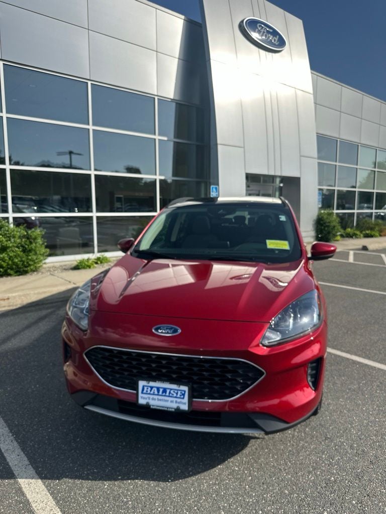 2020 Ford Escape SE