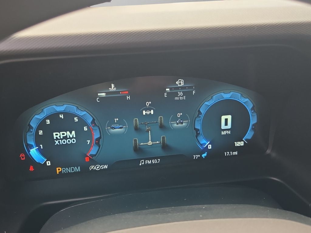 2025 Ford Bronco Base