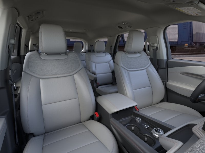 2026 Ford Explorer Active Transit