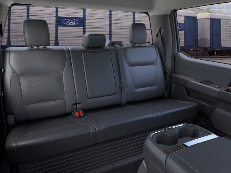 2026 Ford F-350SD Lariat Transit