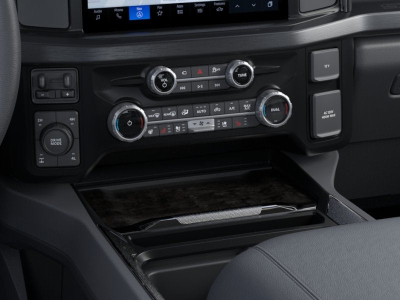 2026 Ford F-350SD Lariat Transit