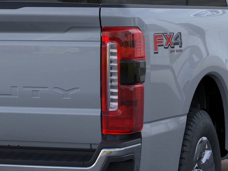 2026 Ford F-350SD Lariat Transit