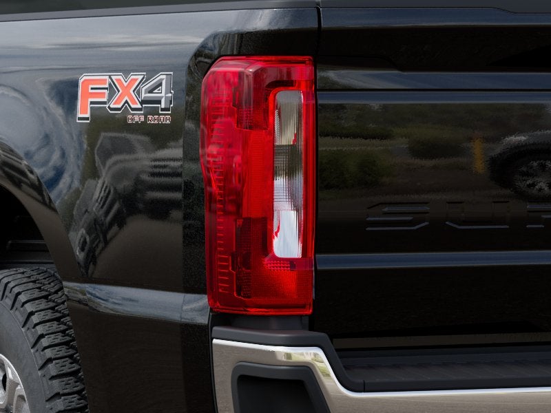 2027 Ford F-350SD XLT