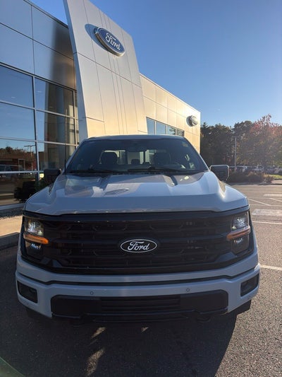 2024 Ford F-150 XLT v8 5.0
