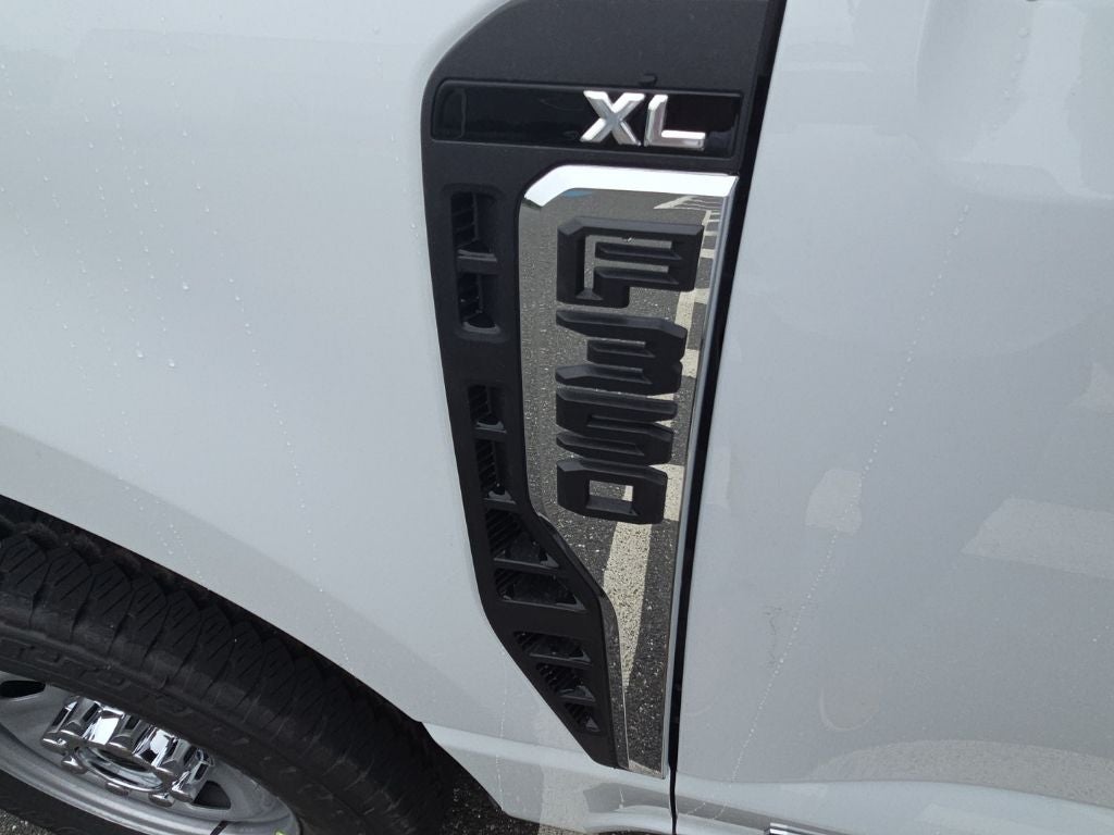 2025 Ford F-350SD XL