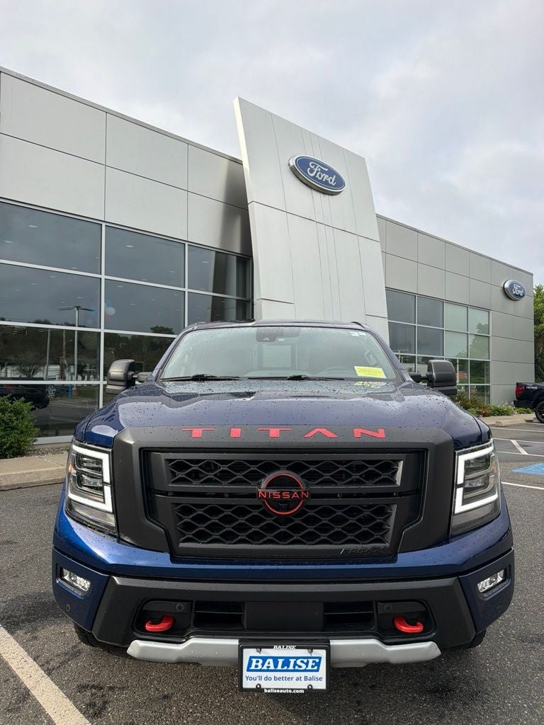 2024 Nissan Titan PRO-4X