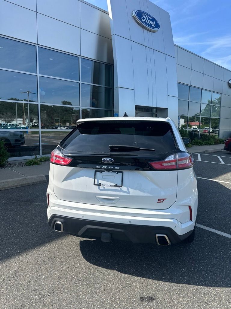 2023 Ford Edge ST