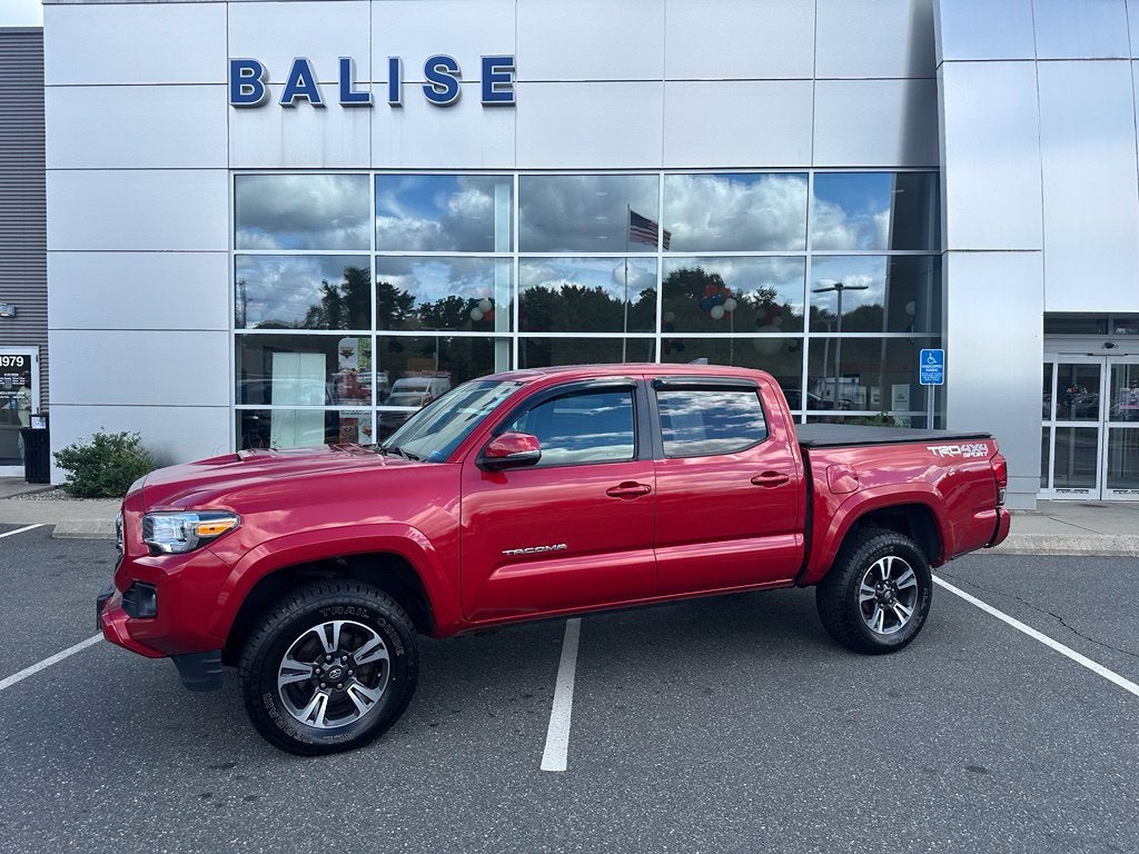2017 Toyota Tacoma TRD Sport 4WD photo