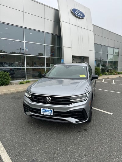 2024 Volkswagen Tiguan 2.0T SE R-Line Black