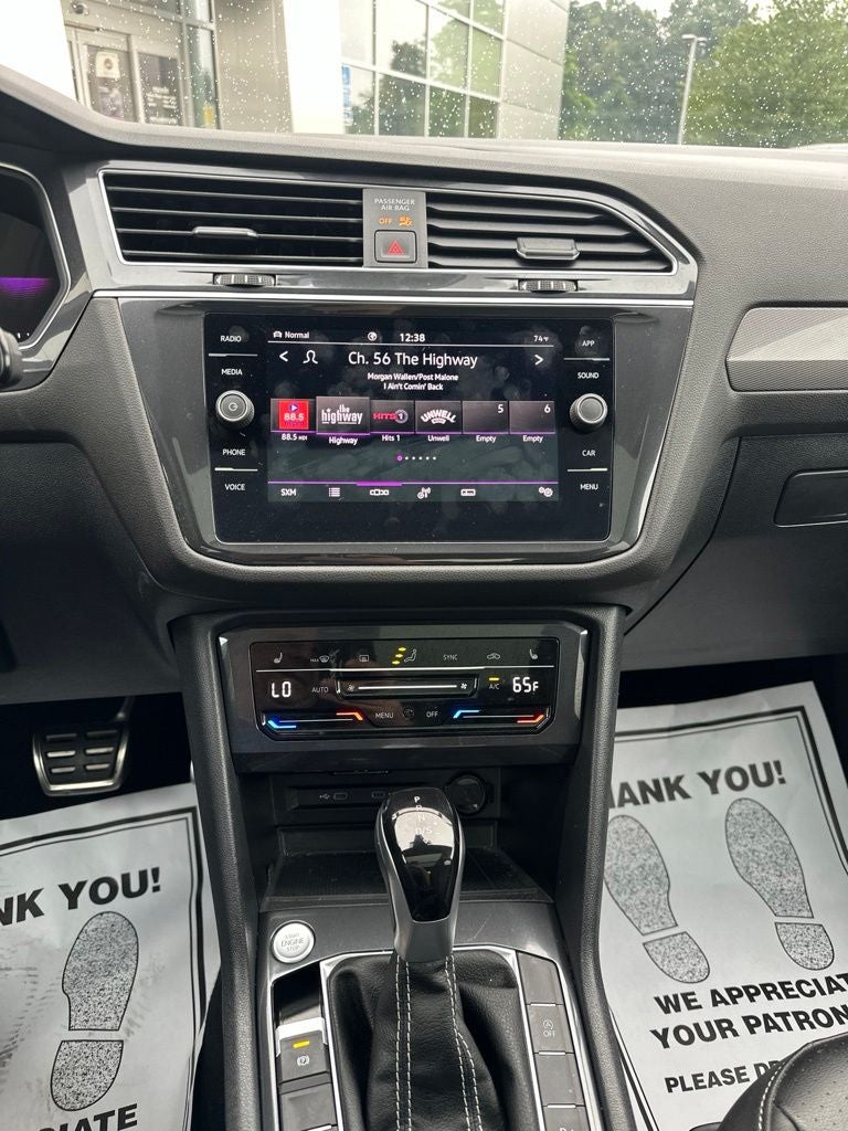 2024 Volkswagen Tiguan 2.0T SE R-Line Black