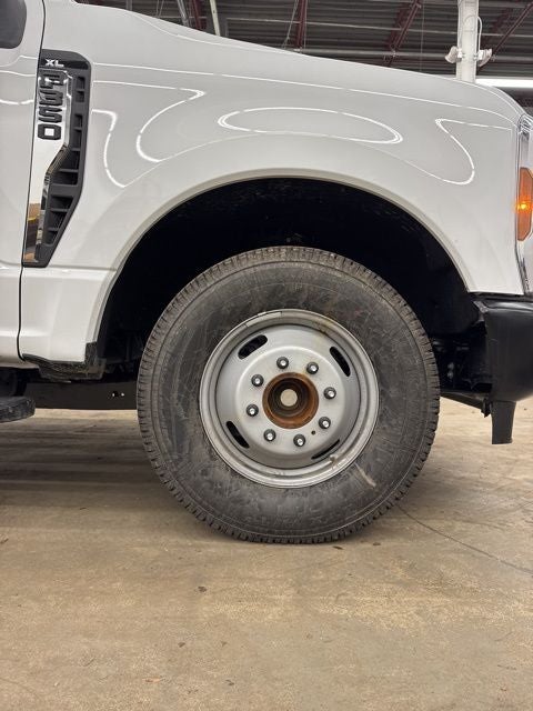 2025 Ford F-350SD XL DRW