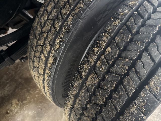 2026 Ford F-550SD XL WITH DUMP BODY AND L PACK DRW