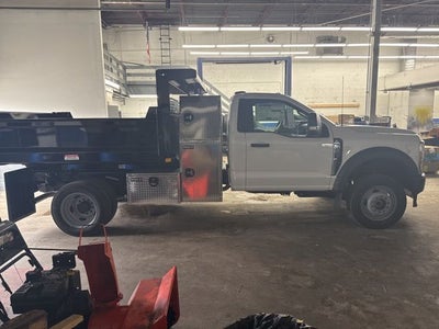 2026 Ford F-550SD XL WITH DUMP BODY AND L PACK DRW