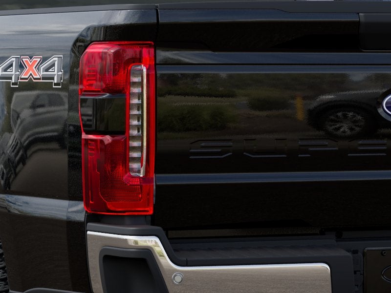 2027 Ford Super Duty F-350® XLT