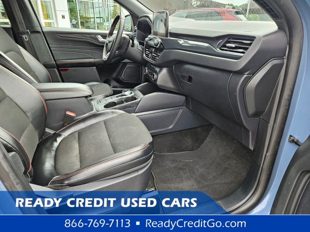 2025 Ford Escape ST-Line Select