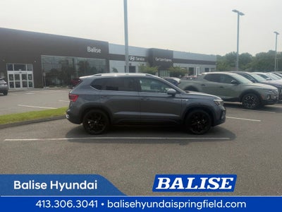 2023 Volkswagen Taos 1.5T SE