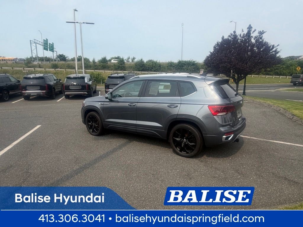 2023 Volkswagen Taos 1.5T SE