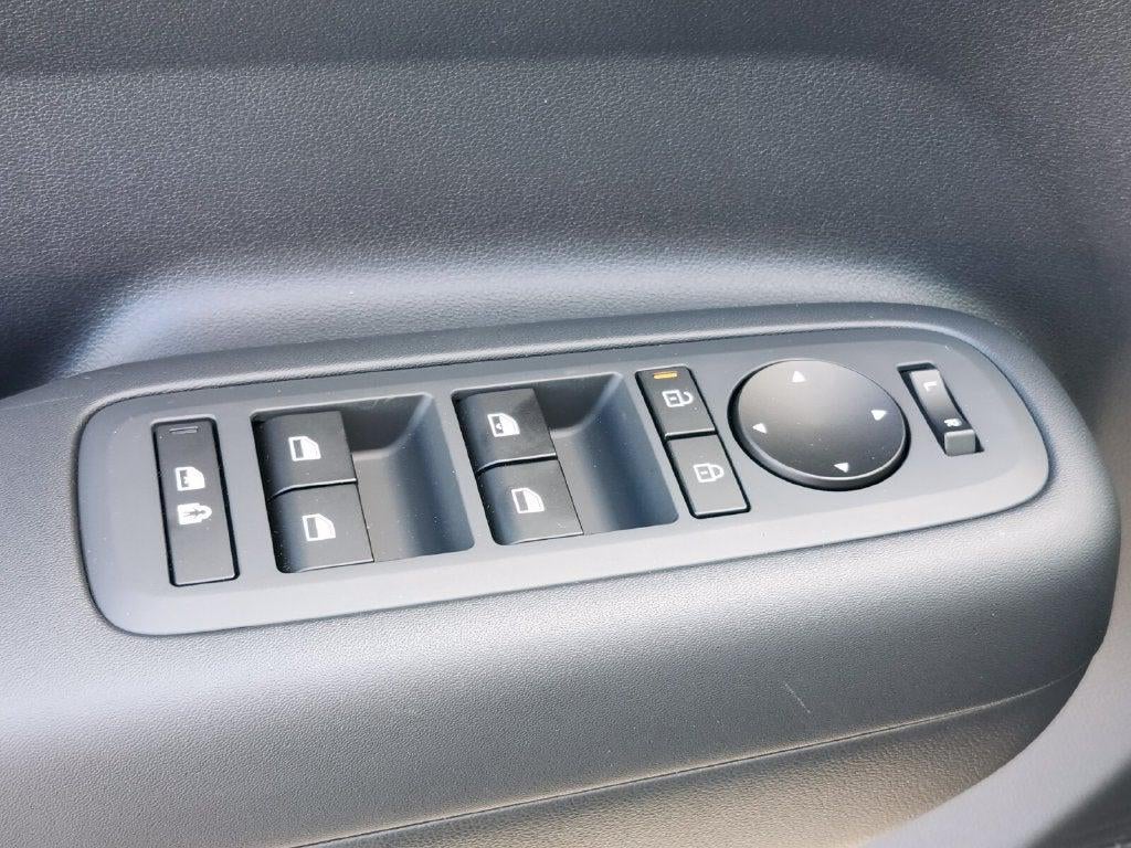2027 Hyundai Santa Fe SE