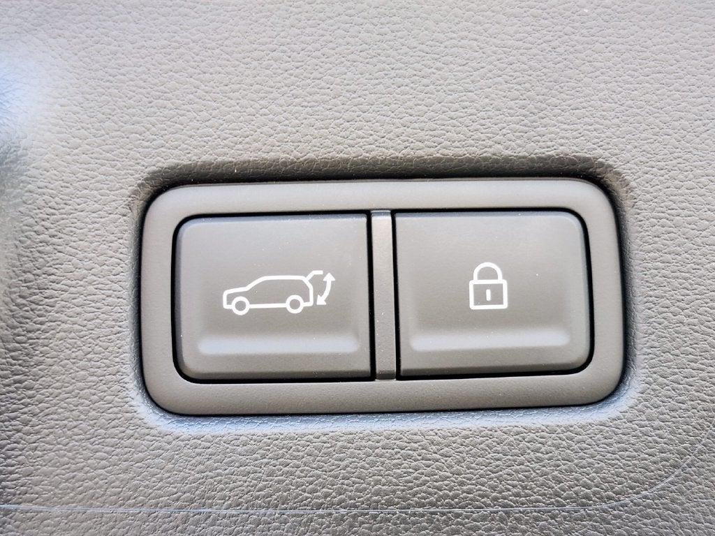 2027 Hyundai Santa Fe SE