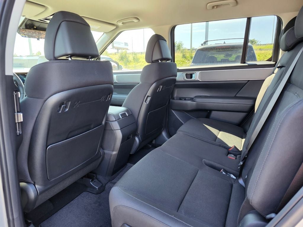 2027 Hyundai Santa Fe SE