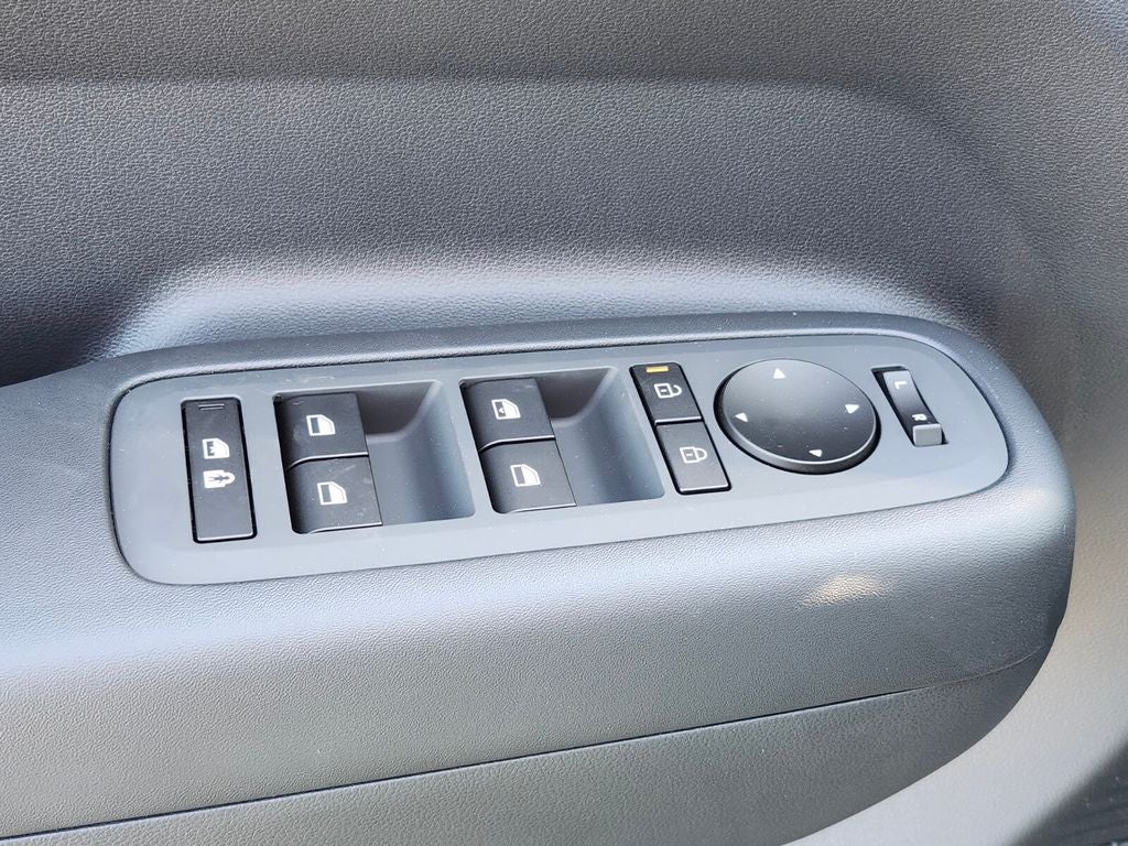 2027 Hyundai Santa Fe SE