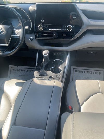 2023 Toyota Highlander XLE