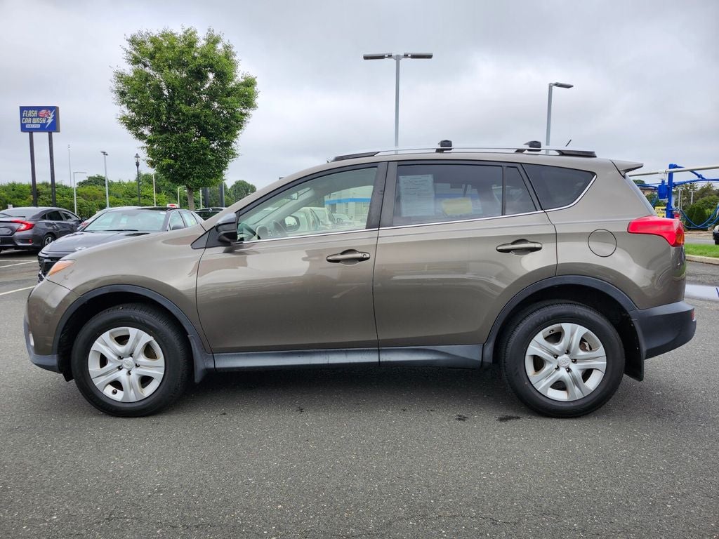 2014 Toyota RAV4 LE